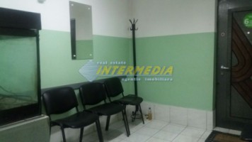 spatiu-comercial-de-vanzare-zona-cetate-bulevard-1